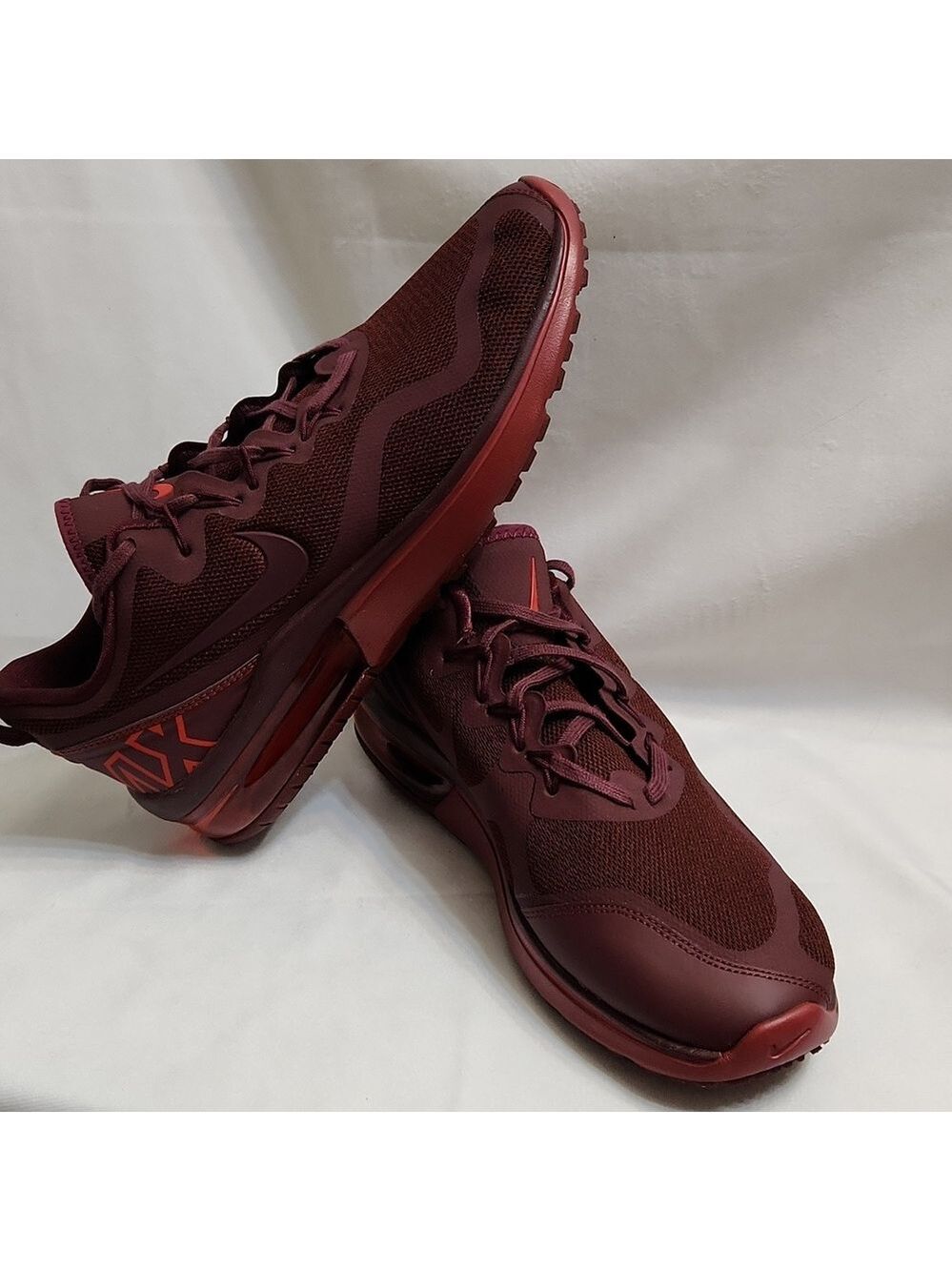Nike Air Max Fury Burgundy Low Lace-up Running Sneakers (M Size 9)